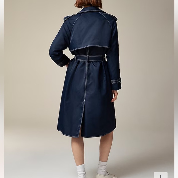 J Crew Relaxed Trench Coat in Lightweight shiny nylon. - Picture 4 of 8
